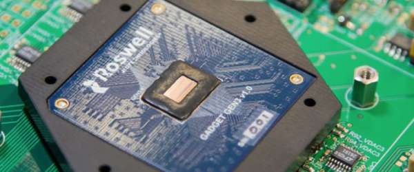 The first molecular electronic chip containing 100 million DNA readers